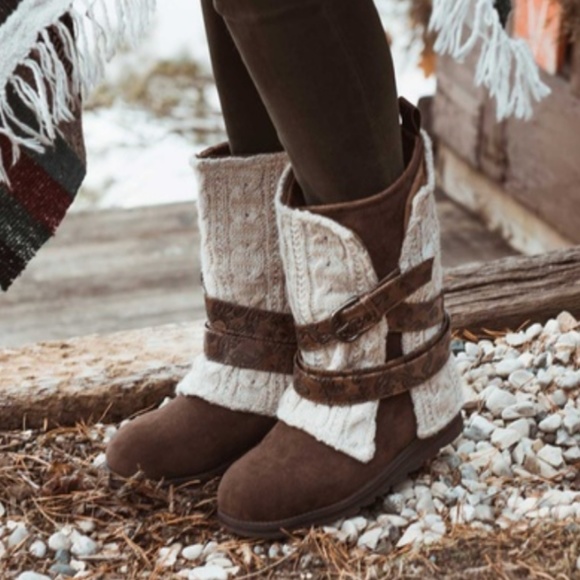 Muk Luks Shoes - Muk Luk Boots NWT Belt Wrapped Sweater Winter Boot